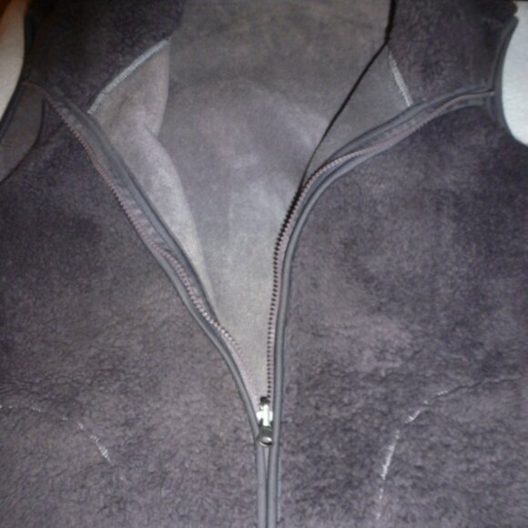 Vintage Kavu Fleece Sleeveless Hoodie Zip Up Vest Streetwear Outdoor Size L - Picture 9 of 9